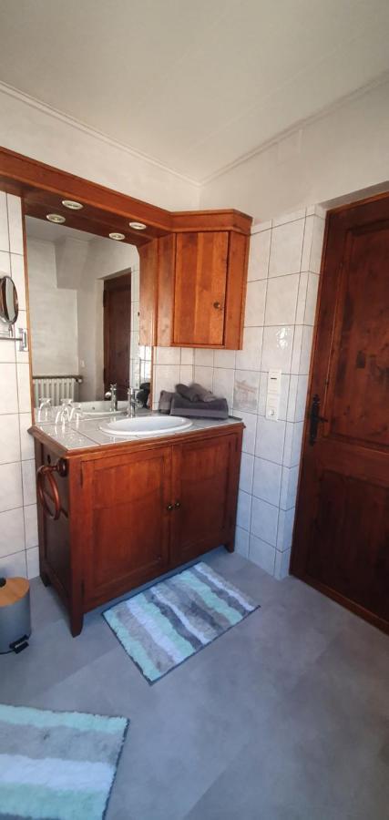 Au Chambellan Bed and Breakfast Ay-Champagne Εξωτερικό φωτογραφία