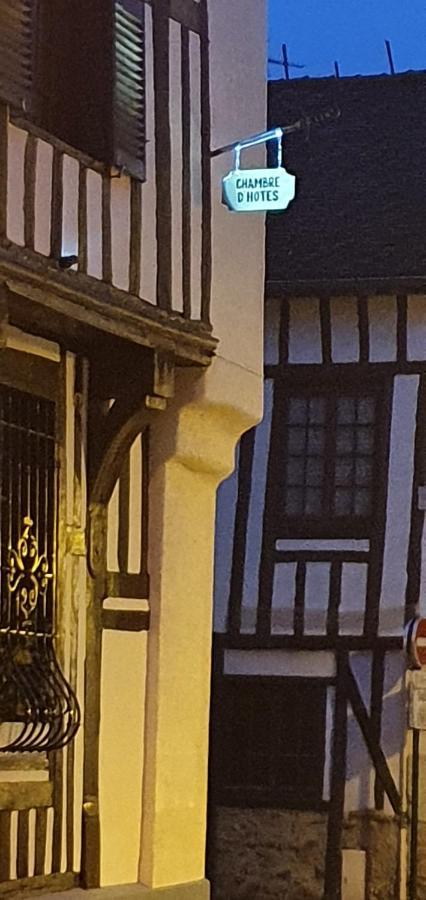 Au Chambellan Bed and Breakfast Ay-Champagne Εξωτερικό φωτογραφία